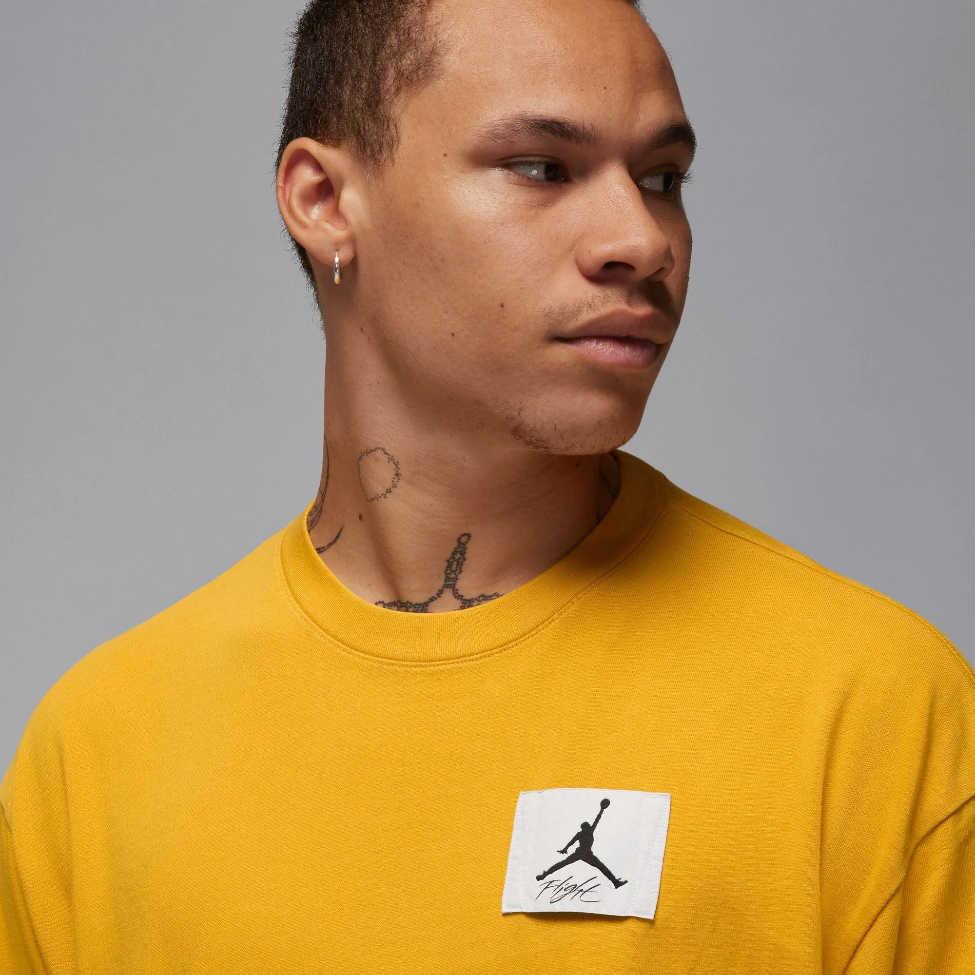 Air Jordan Flight Essentials  Oversized Tee (Yellow Ochre)